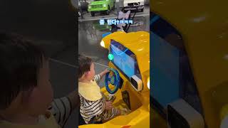 기가막힌 핸들링ㅋㅋㅋ #shortvideo #shorts #short #baby #육아 #육아일상 #육아일기 #용인 #삼성화재 #자동차 #핸들링 #14개월아기 #짱구