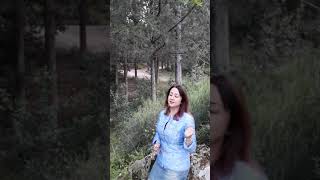 Gözleri Aşka Gülen Özlerin