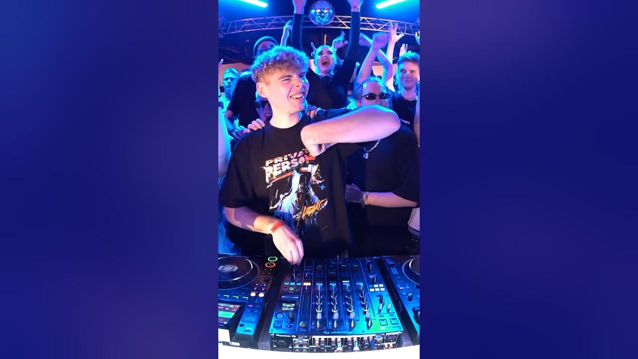 BLACK EYED PEAS - PUMP IT TECHNO VERSION | BLAASH FBR #techno #technomusic #electropunk #rave #pump BLACK EYED PEAS - PUMP IT TECHNO VERSION | BLAASH FBR #techno #technomusic #electropunk #rave #pump