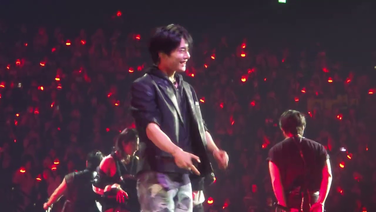 DOMINO (MACAU D1 112924)- Stray Kids Dominate Concert Live