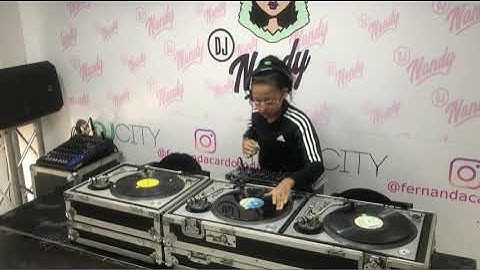 Show house a 3 tornamesas technics MK 1.200 Dj Nandy Oficial