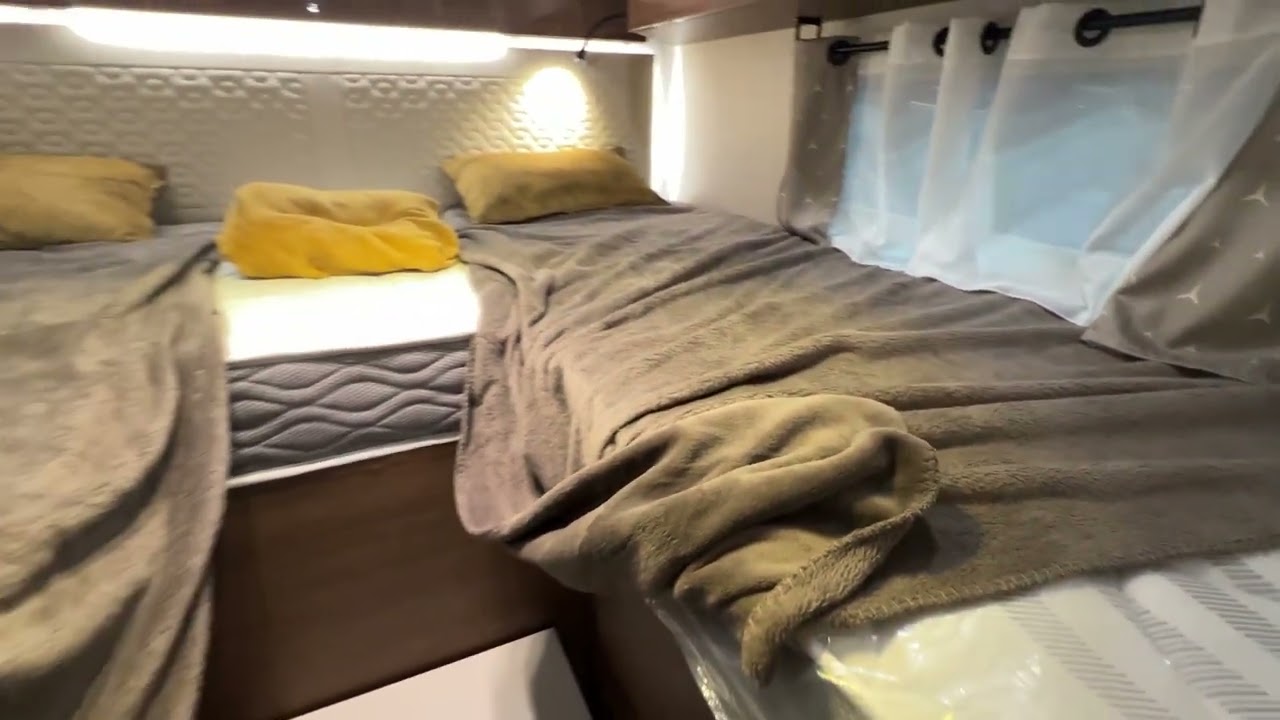 Fleurette Elister 73 UG 2025 – Walkaround & Interior Tour  Caravan Salon Düsseldorf 2024