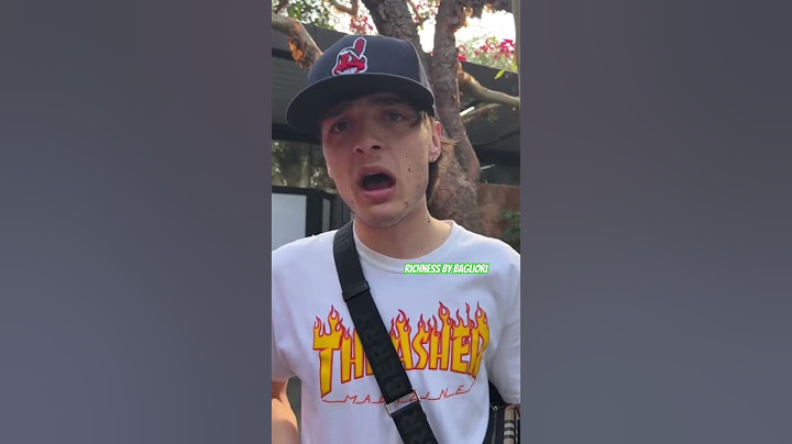 Peso pluma siendo sincero le dicen que canta feo y ve lo que responde 🤣