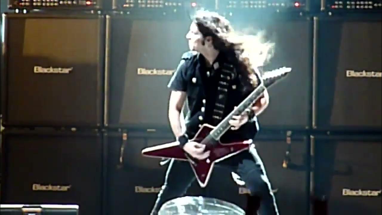 ozzy osbourne bark at the moon live