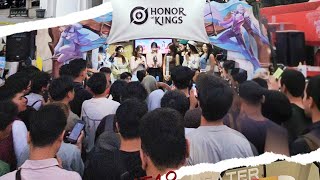 Member JKT48 hadir meramaikan HOK di hari pertama Theater Sementara #HOK #TheGrandVenture #JKT48
Member JKT48 hadir meramaikan HOK Booth di hari pertama Theater Sementara Yogyakarta & Surabaya, dan suasananya benar-benar pecah! 🔥
Mau ikut melanjutkan petualangan The Grand Venture? Jangan lupa login HOK besok dan ikut war tiket.
⏰ 27 Juni, pukul 14.00 WIB
🎫 Tiket Theater Sementara JKT48 Yogyakarta & Surabaya akan tersedia di dalam HOK. Siapa cepat, dia dapat!
#HonorofKings #HOK #HOKPLUS #TheGrandVenture #JKT48 Member JKT48 hadir meramaikan HOK di hari pertama Theater Sementara #HOK #TheGrandVenture #JKT48