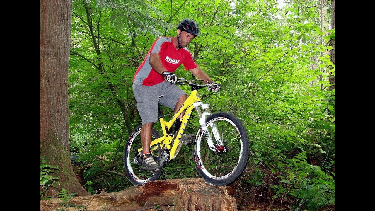 Riding Tip: How To Ride Roots, Rocks and Water Crossings | Bike198