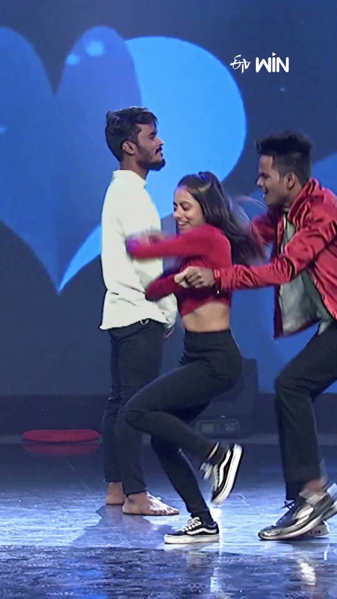 #shorts - Lovely Dance performance for Gaali Vaaluga song #dheejodi #danceshow #etv