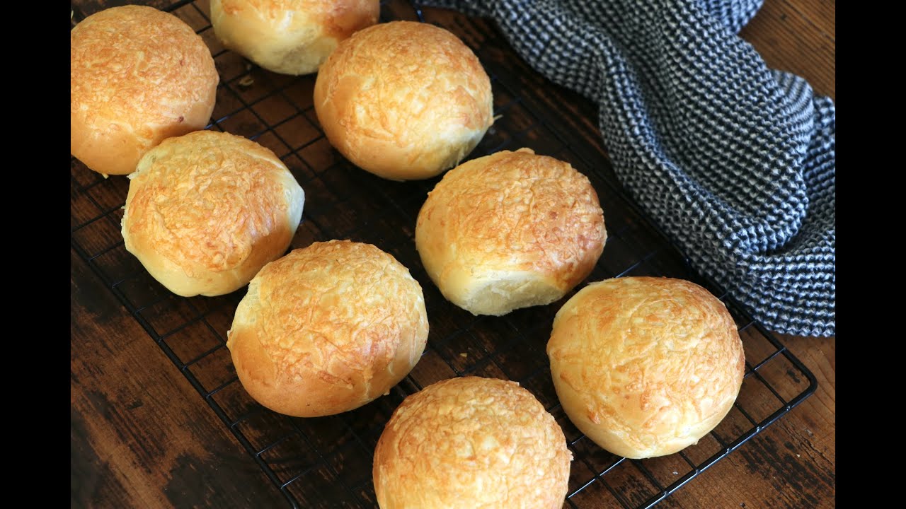 Käsebrötchen!German-Cheese Buns!