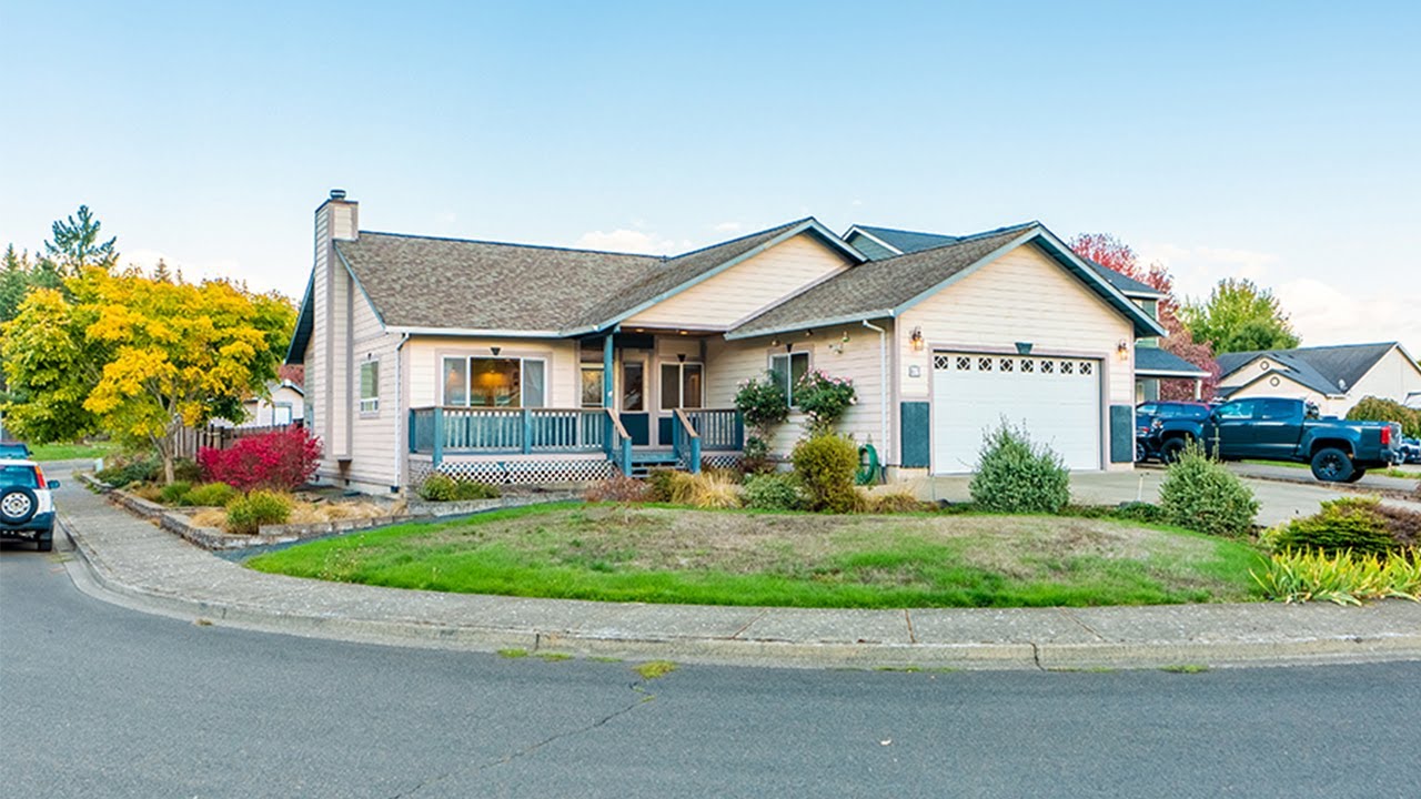 813 Howard Jordan Loop Dayton, OR. 97114