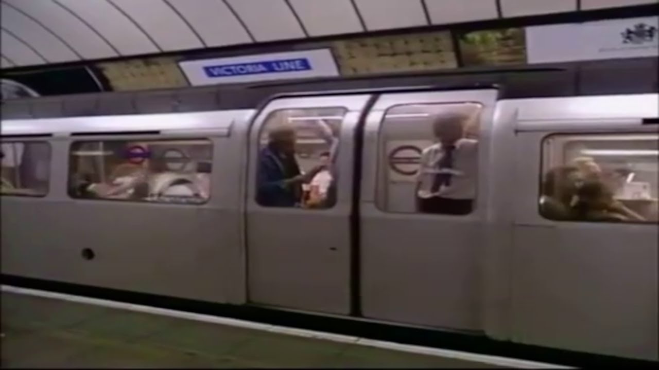 FOOTAGE FROM LONDON UNDERGROUND 1988