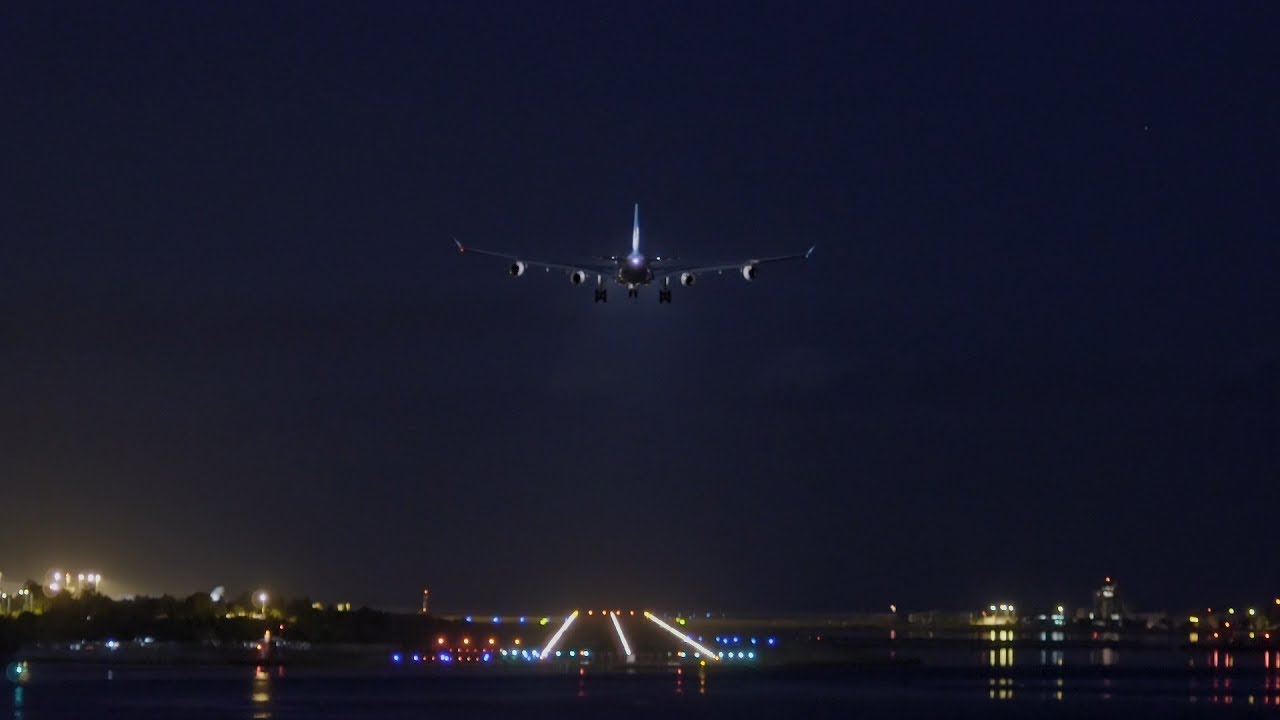 Air Tahiti Nui (F-OJGF). Landing in Tahiti (NTAA). 09:40PM.