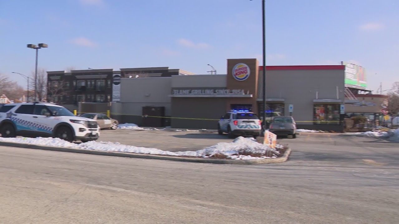 17-year-old charged in stabbing at Northwest Side Burger King - YouTube