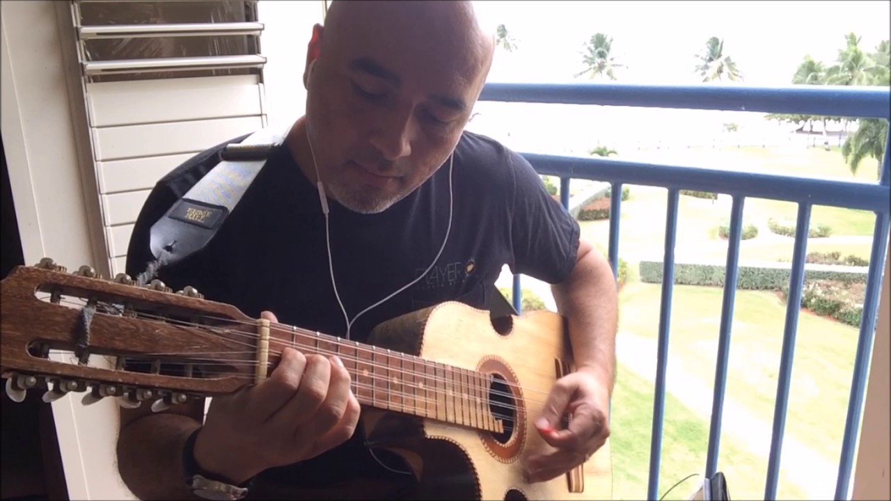 Aguinaldo Orocoveño (Cuatro Puertorriqueño) - YouTube