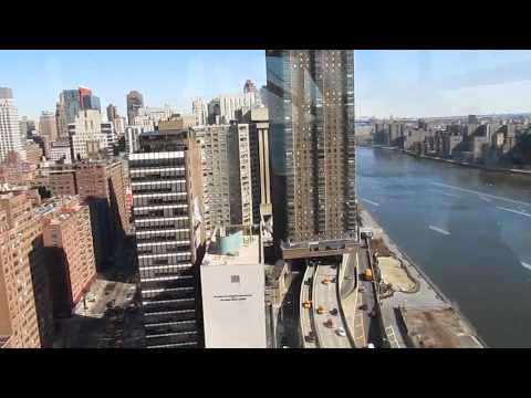 Met de kabelbaan naar Roosevelt Island - YouTube