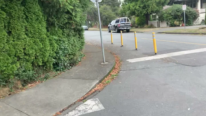Driveway to Other side of Foul Bay Road