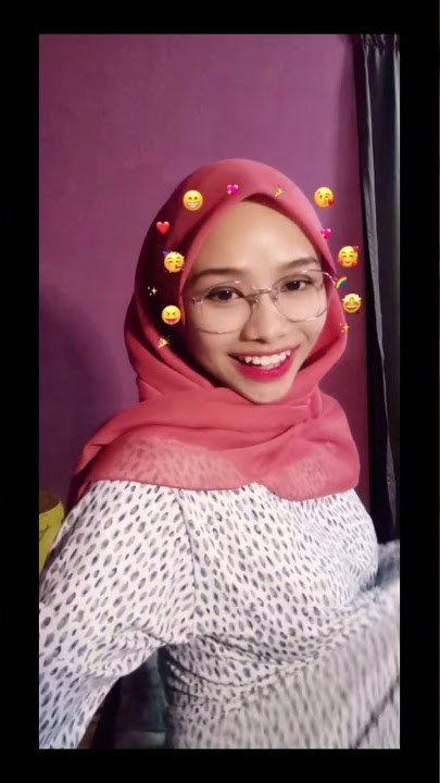 YAH YAH!! 🔥🔥 / Beauty Asian Hijaber