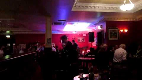 THERESA AND THE STARS LIVE AT THE RHU GLENN DEC 8T...