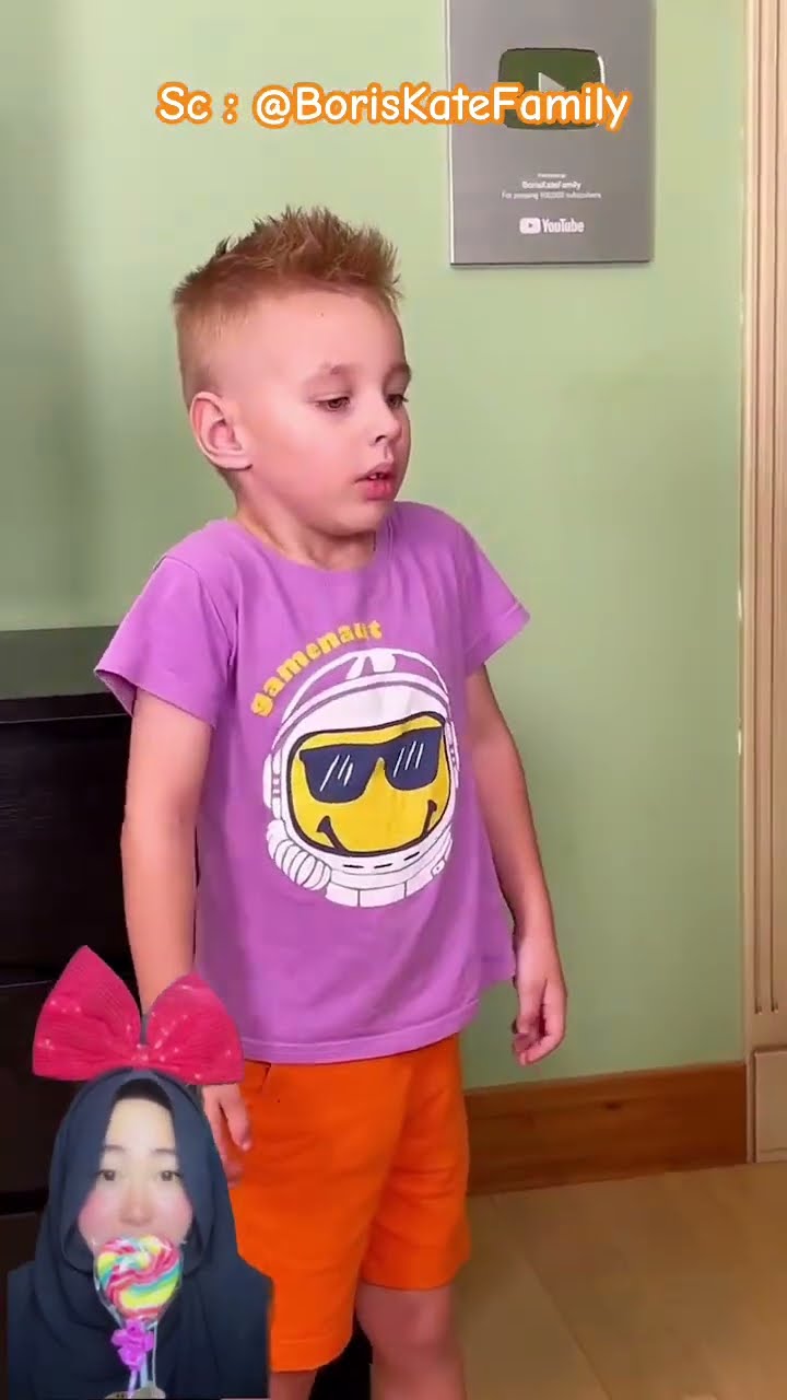 PAPA PINJAM GAGANG PERMEN ADIK UNTUK MEMBERSIHKAN BAK MANDI ⁉️? @BorisKateFamily#shorts #funny