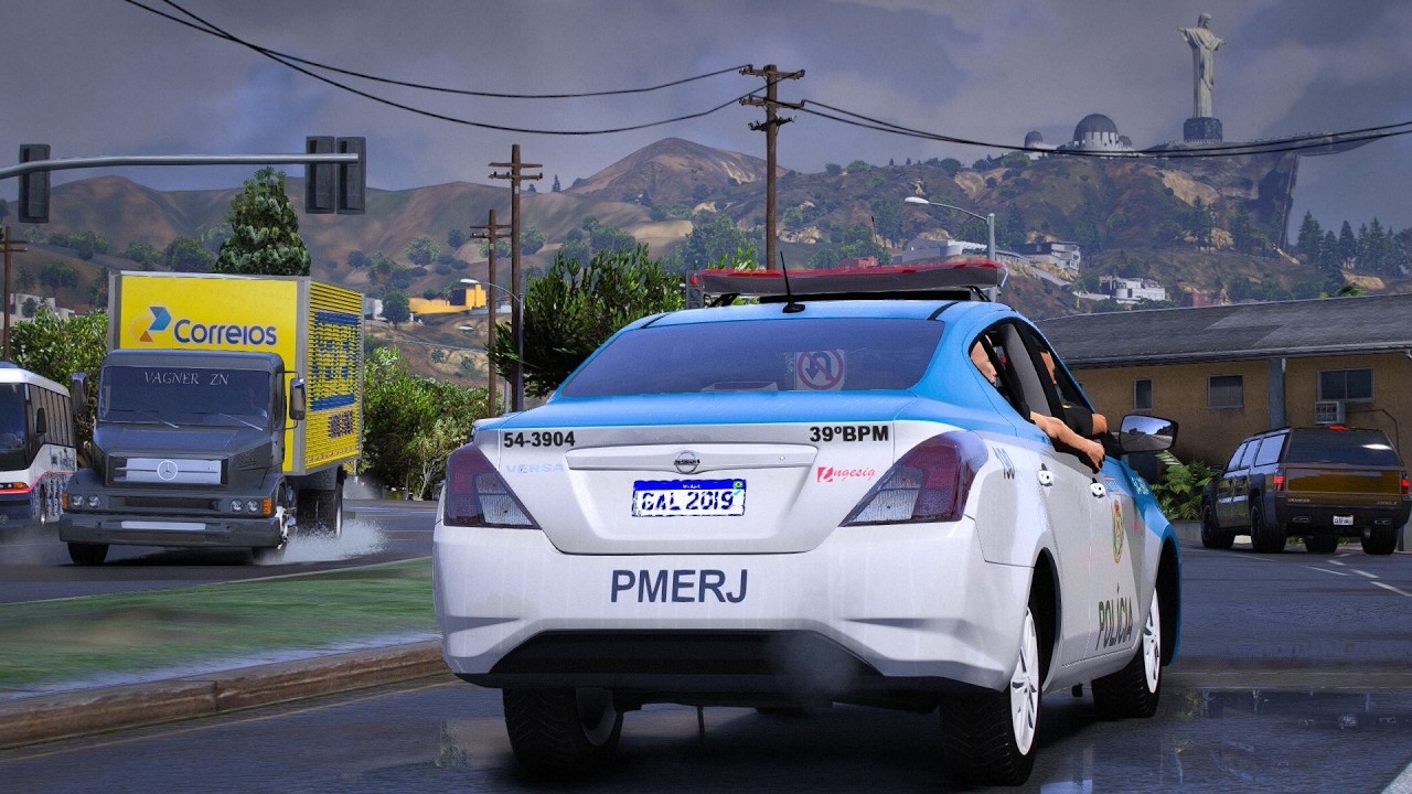 GUARNIÇÃO ENFRENTA VÁRIOS R1SCOS DURANTE RONDAS EM DIA CHUVOSO - POLICIA NO GTA 5