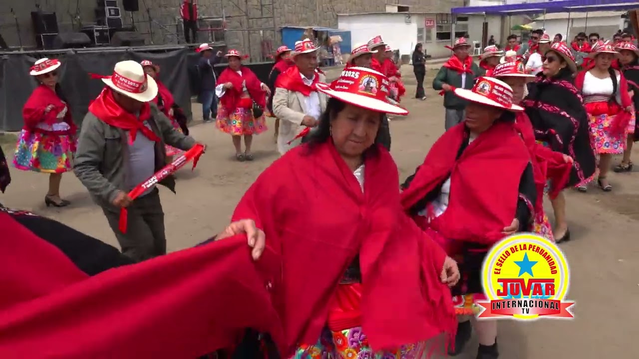 FIESTA EN HONOR A SANTA ROSA DE LIMA HIJOS RESIDENTES DE CARHUAMAYO EN LA CAPITAL DANZA: DE BAILE VI