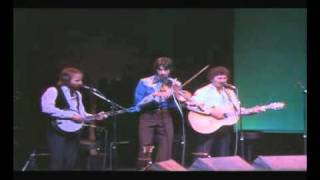 Watch John Denver How Mountain Girls Can Love video