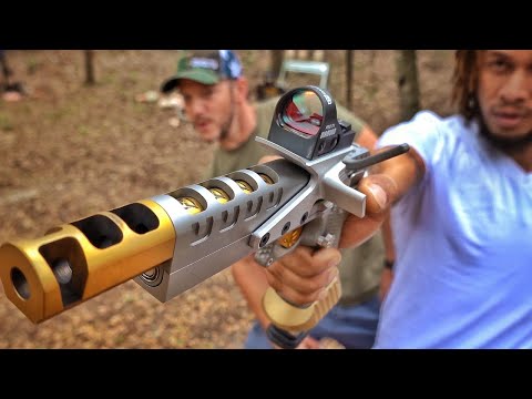 видео: Самый навороченный соревновательный пистолет | Разрушительное ранчо | Перевод Zёбры