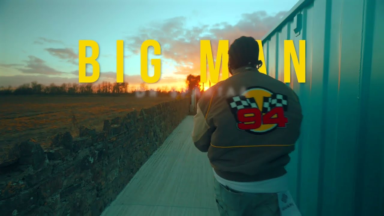 Obejrzyj Big man visualiser w YouTube Obejrzyj Big man visualiser w YouTube