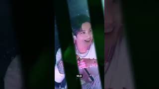 Tera buzz 💖 mujhe jeena de 😍❤️jk 😘💫#big_hit_official#btsarmy#taekooklover#jkshorts#kimtaehyung#kpop