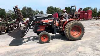 Kubota 4700