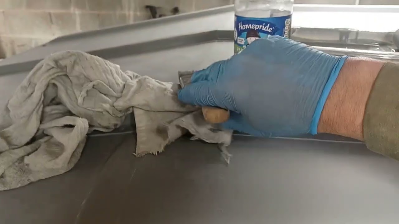 How to achieve AMAZING results when COACH PAINTING a CLASSIC CAR