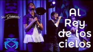 Video thumbnail of "Al Rey De Los Cielos - Su Presencia"