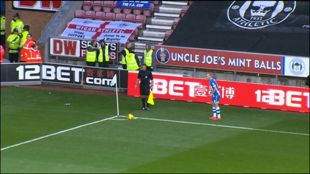 Wigan Athletic vs Huddersfield Town - Championship 2013/14 Highlights