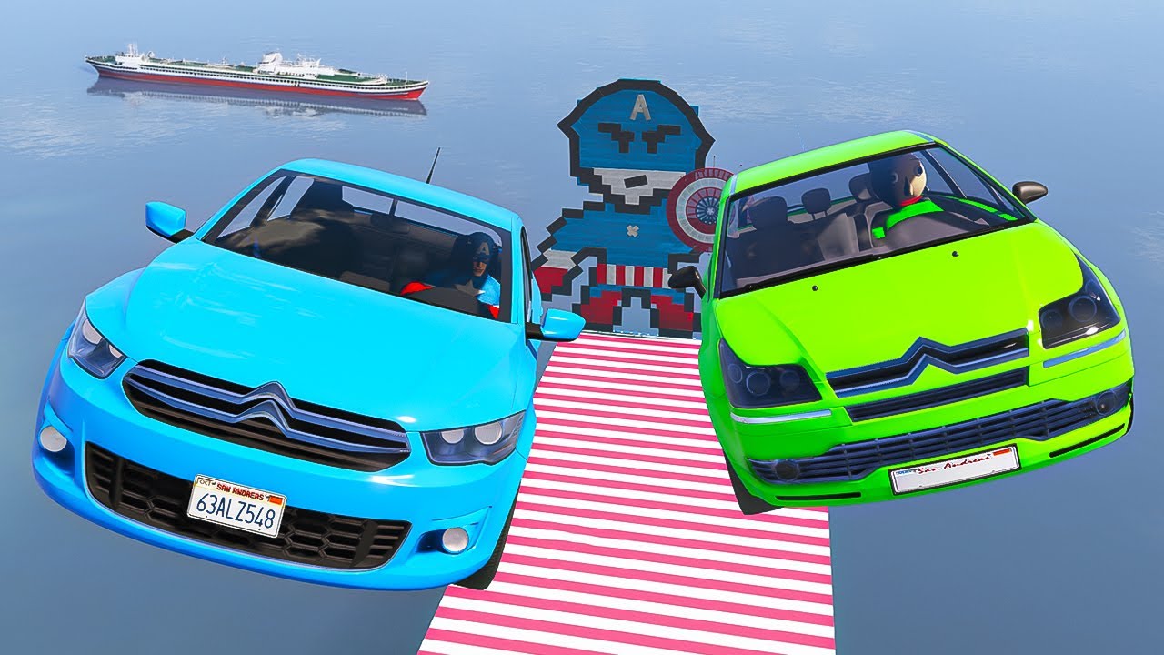 Citroen Ailesi Arabalar Tehlikeli Yarış Parkurunda - GTA 5 MODS