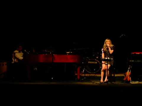 Lauren Malyon, CD Release - "Forever Yours"