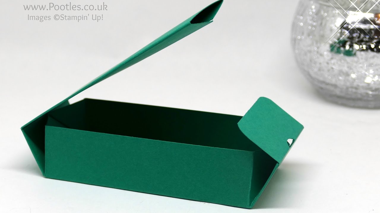 Pootles Advent Countdown 2016 #23 Unusual Closure Fold Flat Box