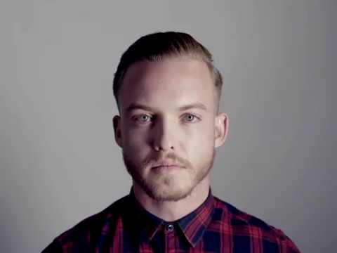 TIGI | BED HEAD | STREETCAST-LOOK | Step by Step Matte Slick-Back Look