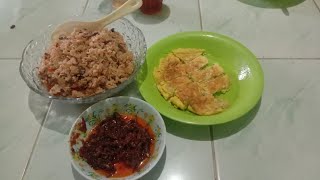 Download Lagu How to make 'Nasi Goreng Sambal Iwak Teri' MP3