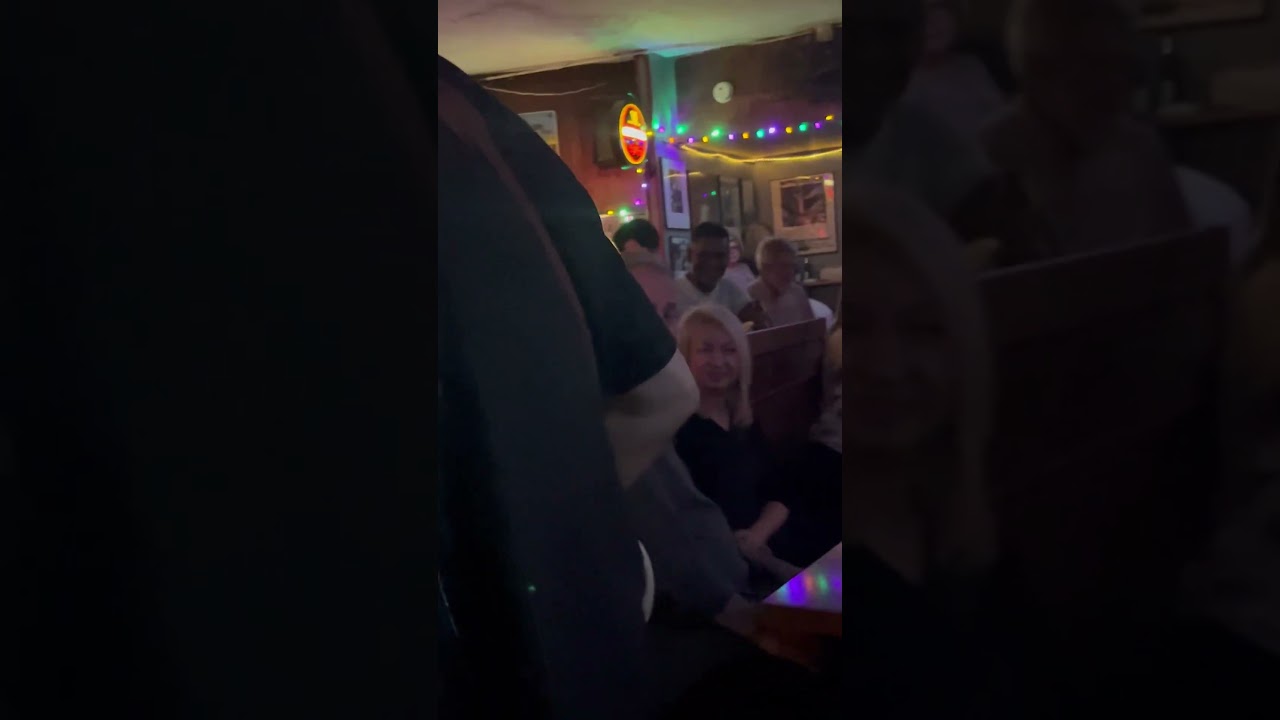 Alan Haynes says "How ya doin?" @ The Big Easy  June 1, 2025