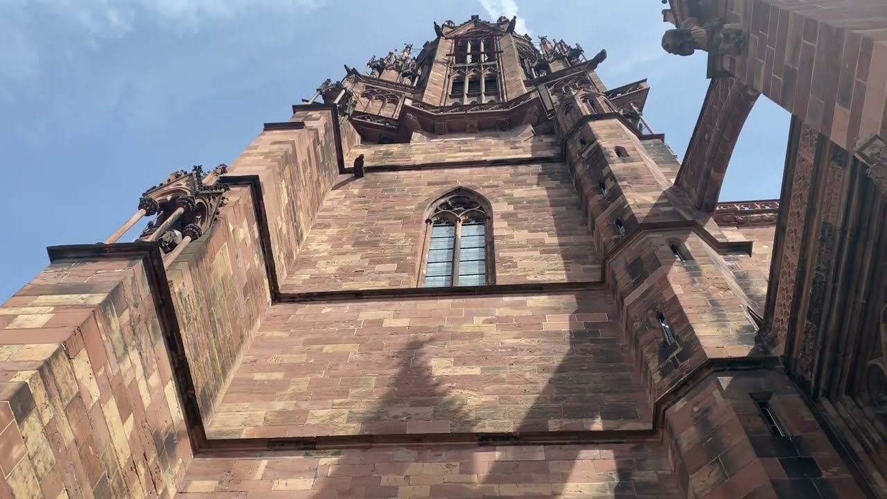 Freiburg Münster Kirche Glockenturm  Aufstieg
