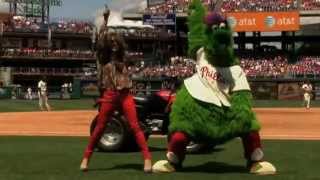 The Phillie Phanatic Makes an Insane Amount of Money - FanBuzz