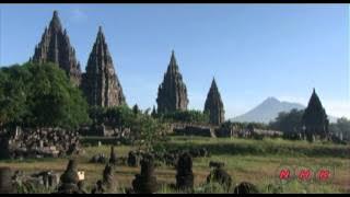 Prambanan Temple Compounds (UNESCO/NHK)