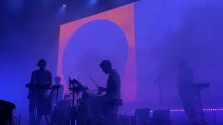 Caribou - You and I (Live at TivoliVredenburg)