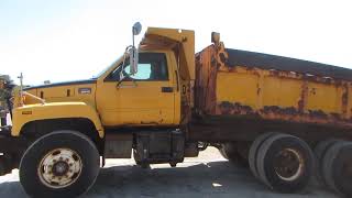 GovDeals: 2001 GMC C7H064