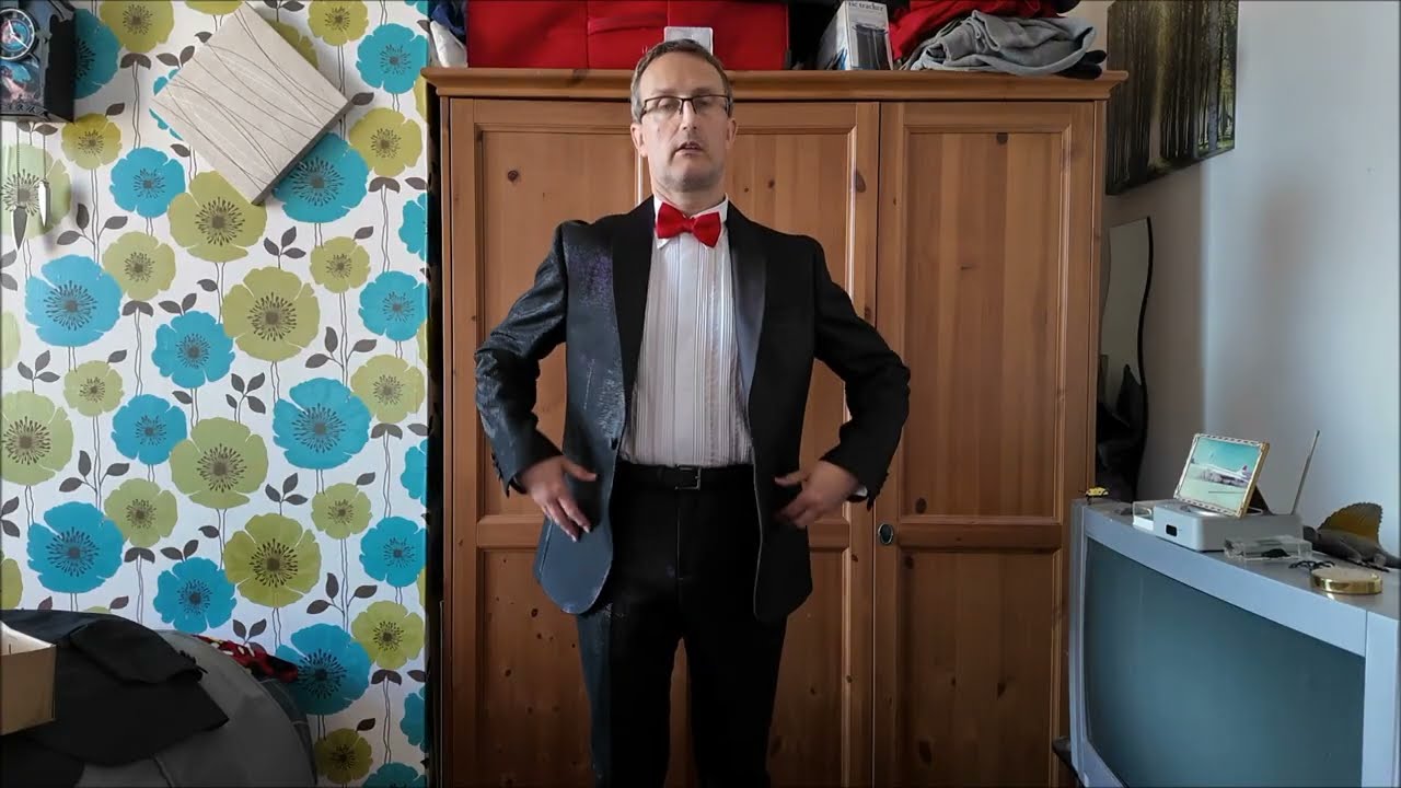 Tuxedo Royale - Showing Off My Sparkly Tuxedo & Sparkly Belt