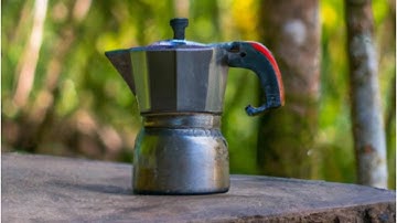 MOKA - Intro/Every f***ing morning in the Amazon forest (B-Folk - 25.2.2023)