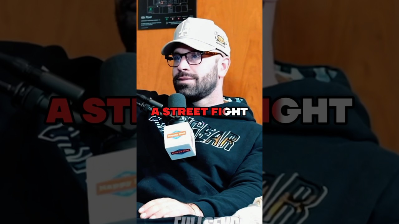 Брэдли Мартин бросает вызов исламу в уличной драке