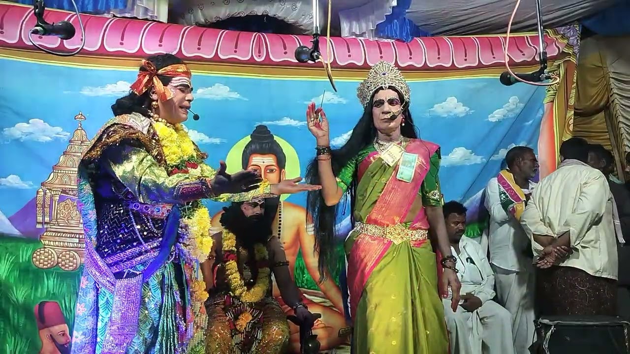 బోరెల్లి గ్రామంలో బ్రహ్మంగారి నాటకంలోఈశ్వరమ్మ పాత్రగా కె బుచ్చన్న బోరెల్లి 