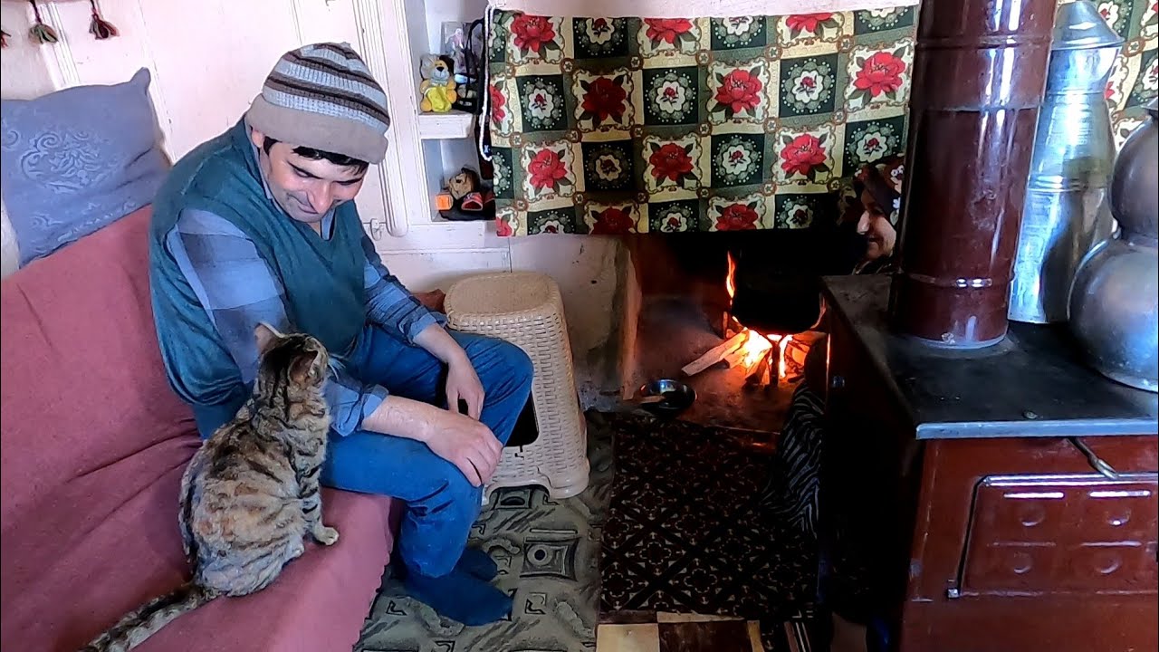 ESKİDEN KÖYLERDE  KARA OCAKTA PİŞEN PANCARLI BAKLA  NENELERİMİZİN  YEMEĞİ  KÖYDE  YAŞAM