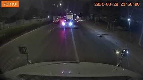 Container chạy ngược chiều trên cao tốc bất chấp sự NGUY HIỂM của người tham gia giao thông | NVCB