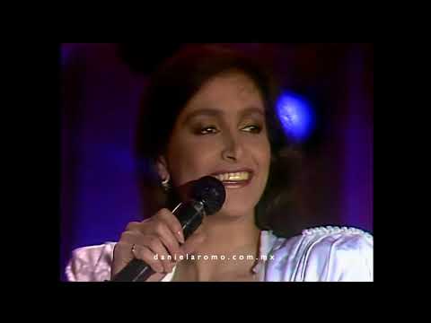 Daniela Romo | Gitana